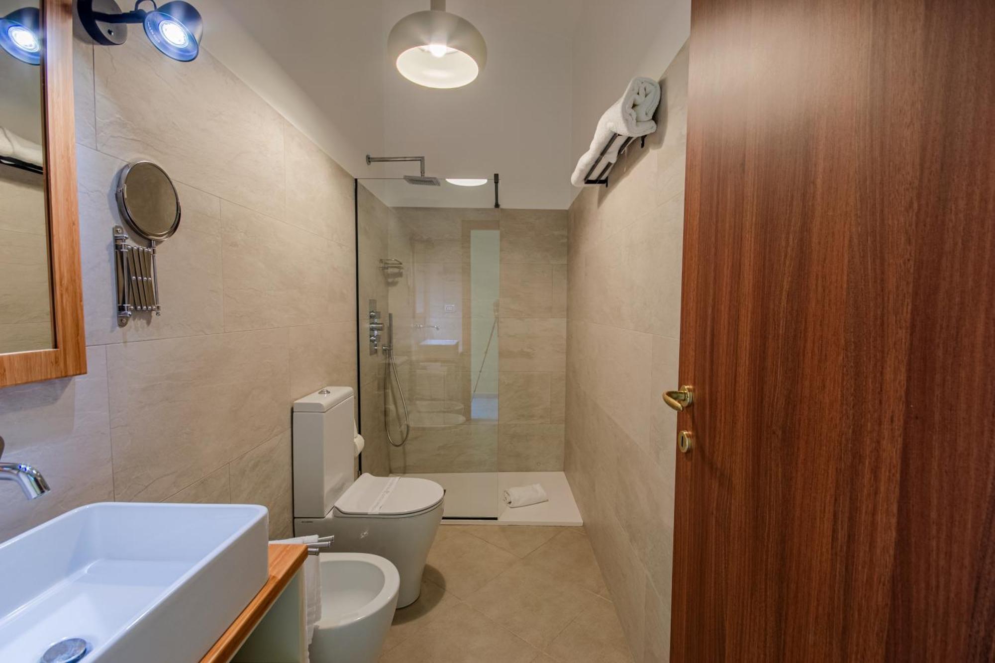 La Scivola Rooms Aci Castello Esterno foto