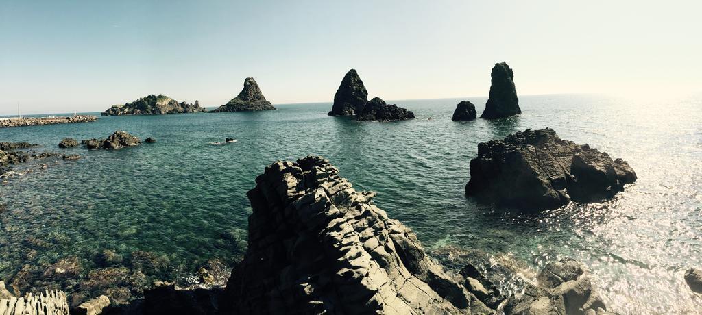 La Scivola Rooms Aci Castello Esterno foto