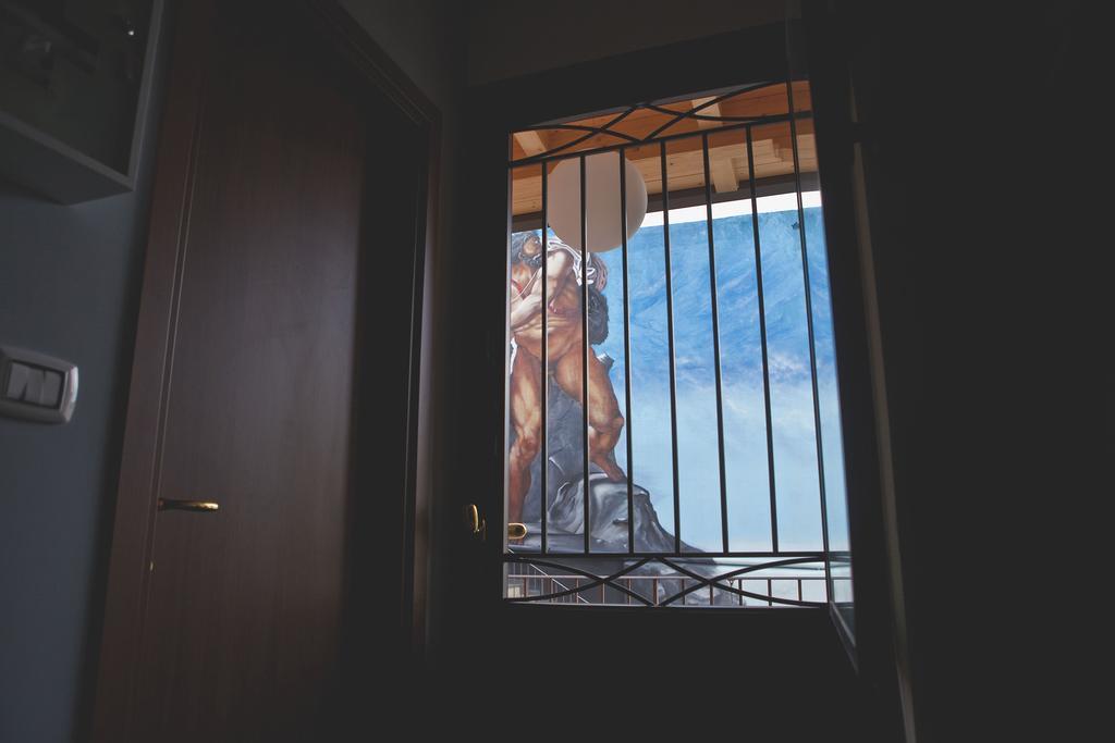 La Scivola Rooms Aci Castello Esterno foto