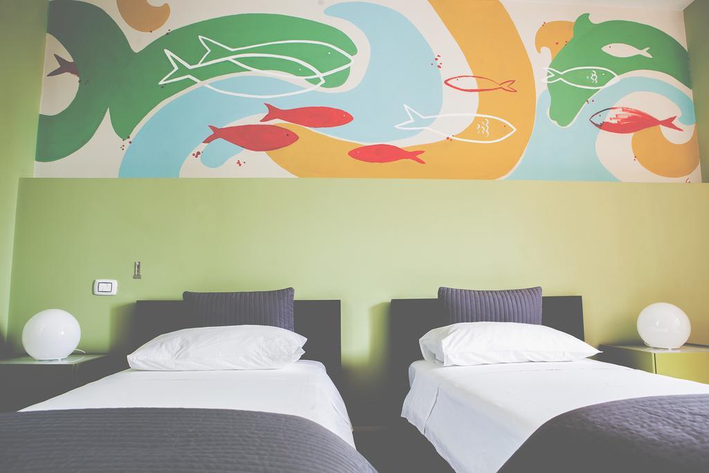 La Scivola Rooms Aci Castello Esterno foto